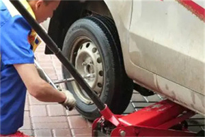 坡头附近拖车24小时服务热线电话