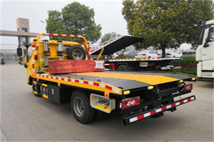 坡头道路救援拖车报价