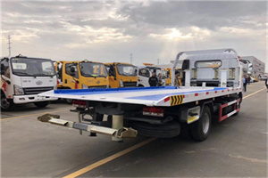 坡头汽车救援补胎