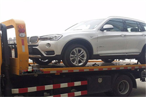 坡头拖车24小时服务电话